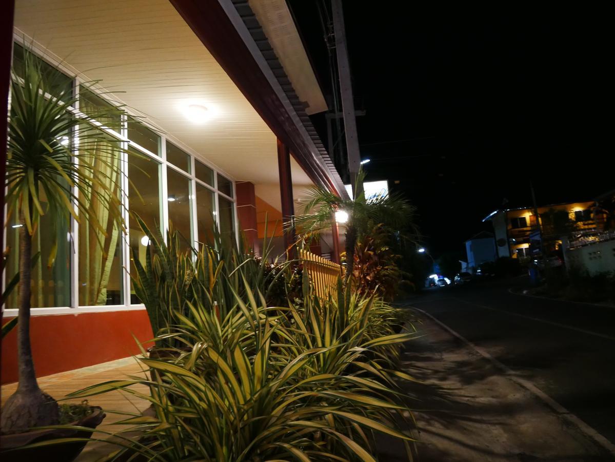 Khong Chiam 2 Hotel Ngoại thất bức ảnh